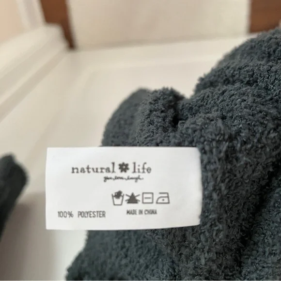 NWOT NATURAL LIFE Cozy Up Mini Sweater Dress in Charcoal - Picture 2 of 10